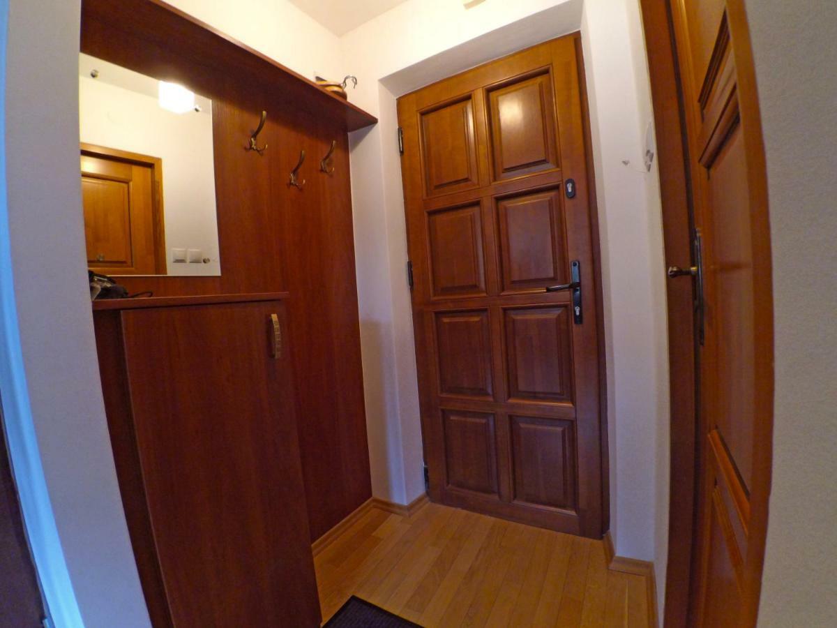 Apartament Columbus Apartment Ustrzyki Dolne Exterior photo